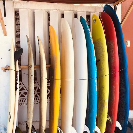 Pointbreak Surf Camp Hostel Huanchaco Exterior photo