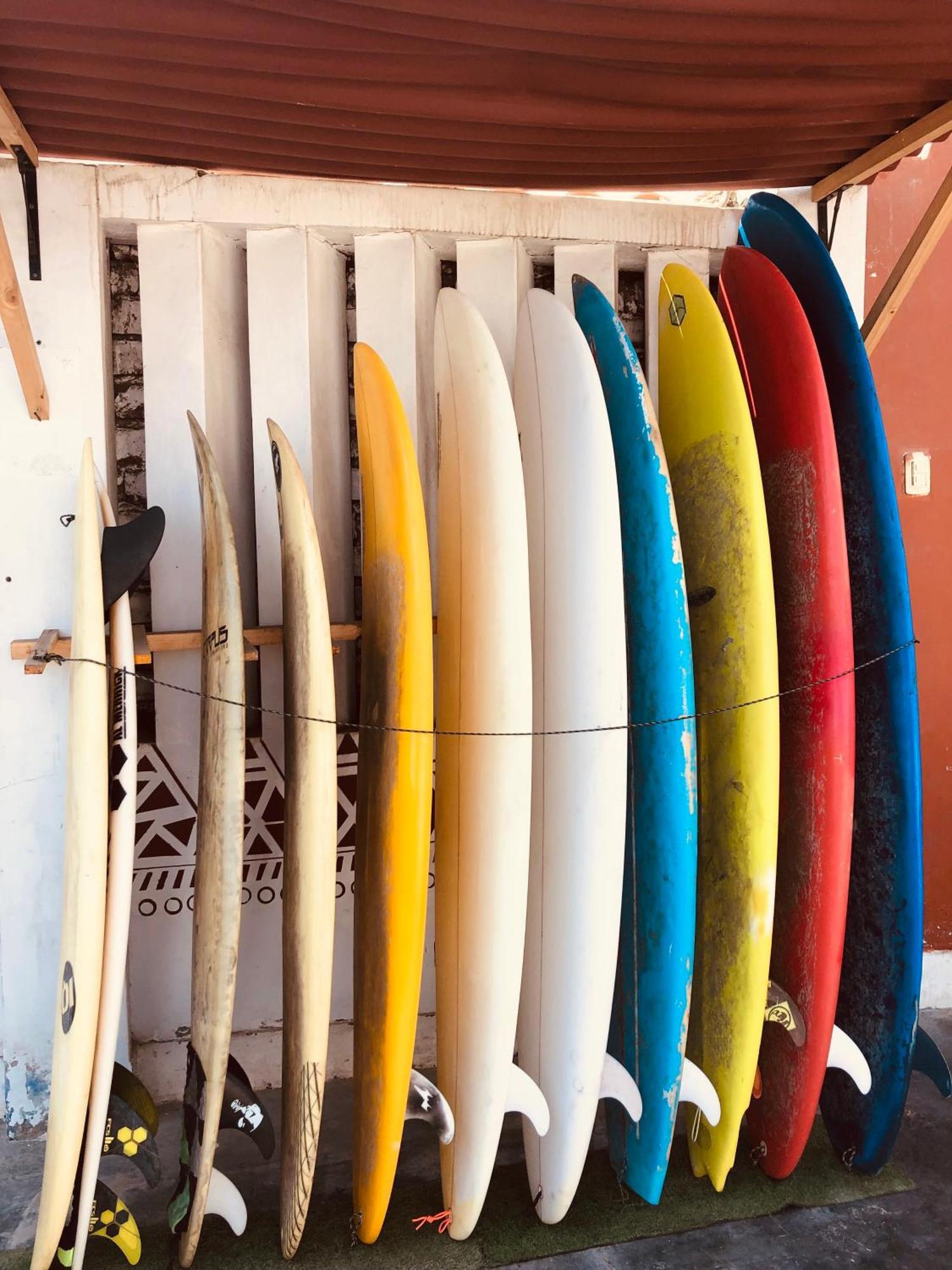 Pointbreak Surf Camp Hostel Huanchaco Exterior photo