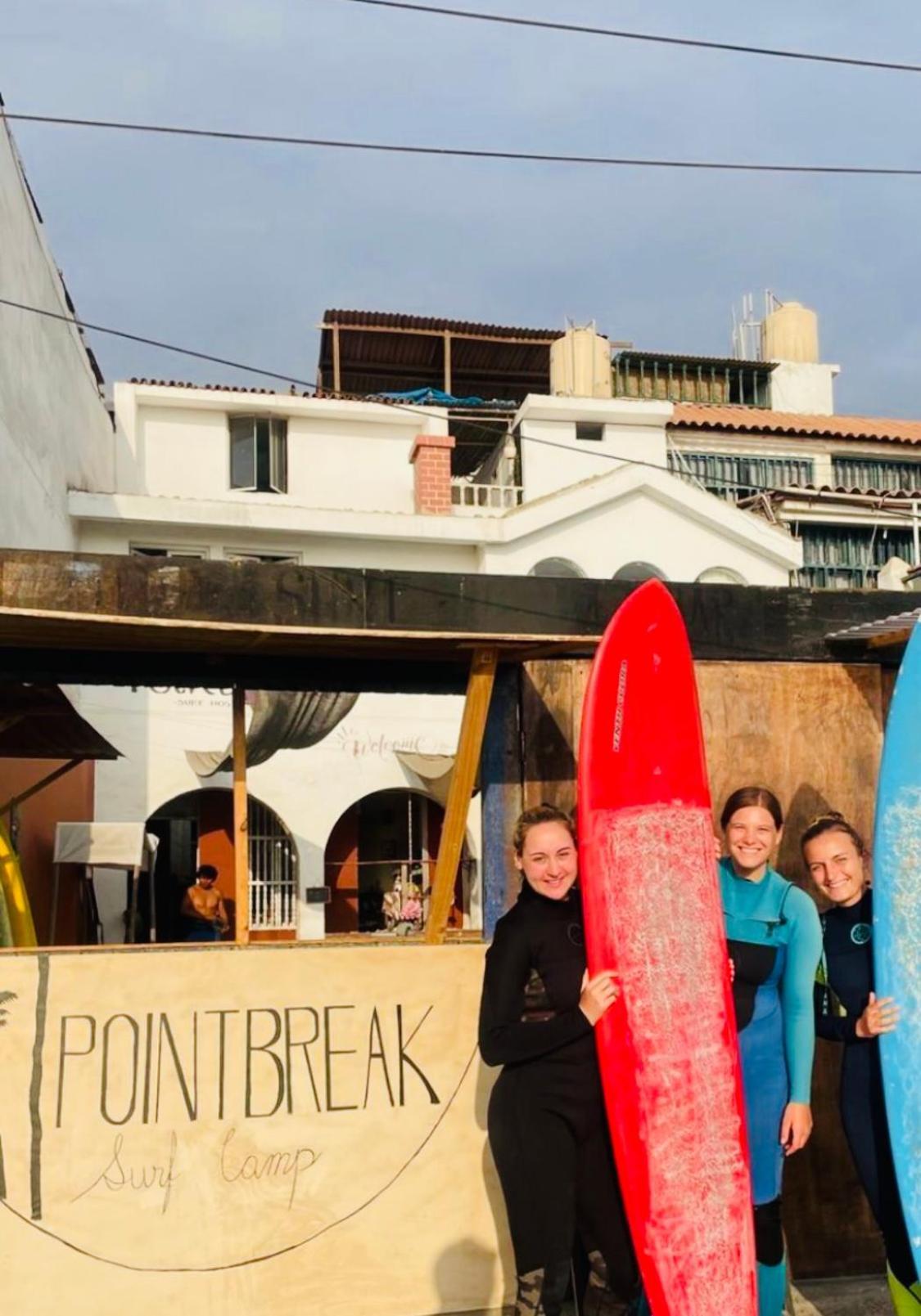 Pointbreak Surf Camp Hostel Huanchaco Exterior photo