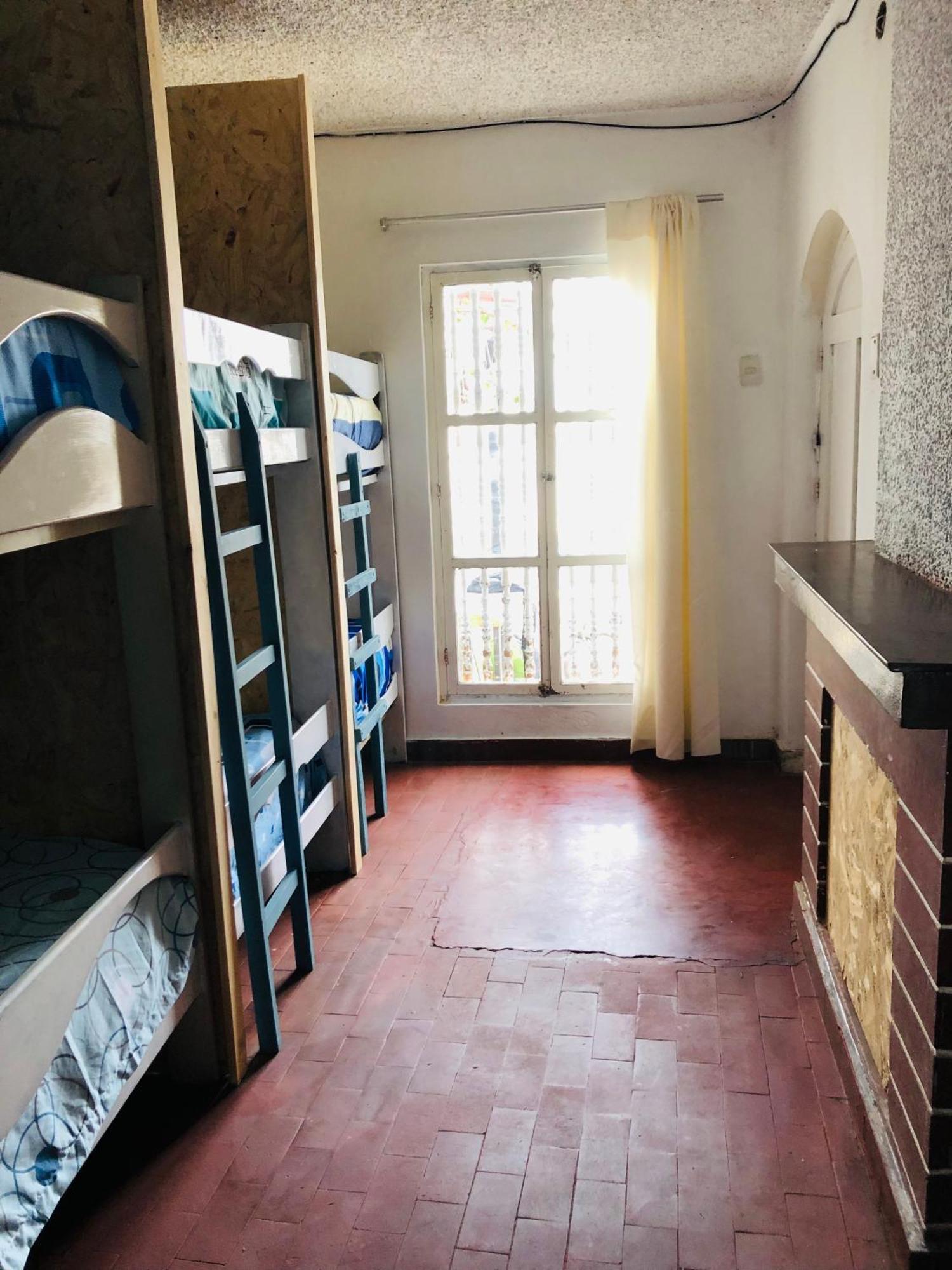 Pointbreak Surf Camp Hostel Huanchaco Room photo